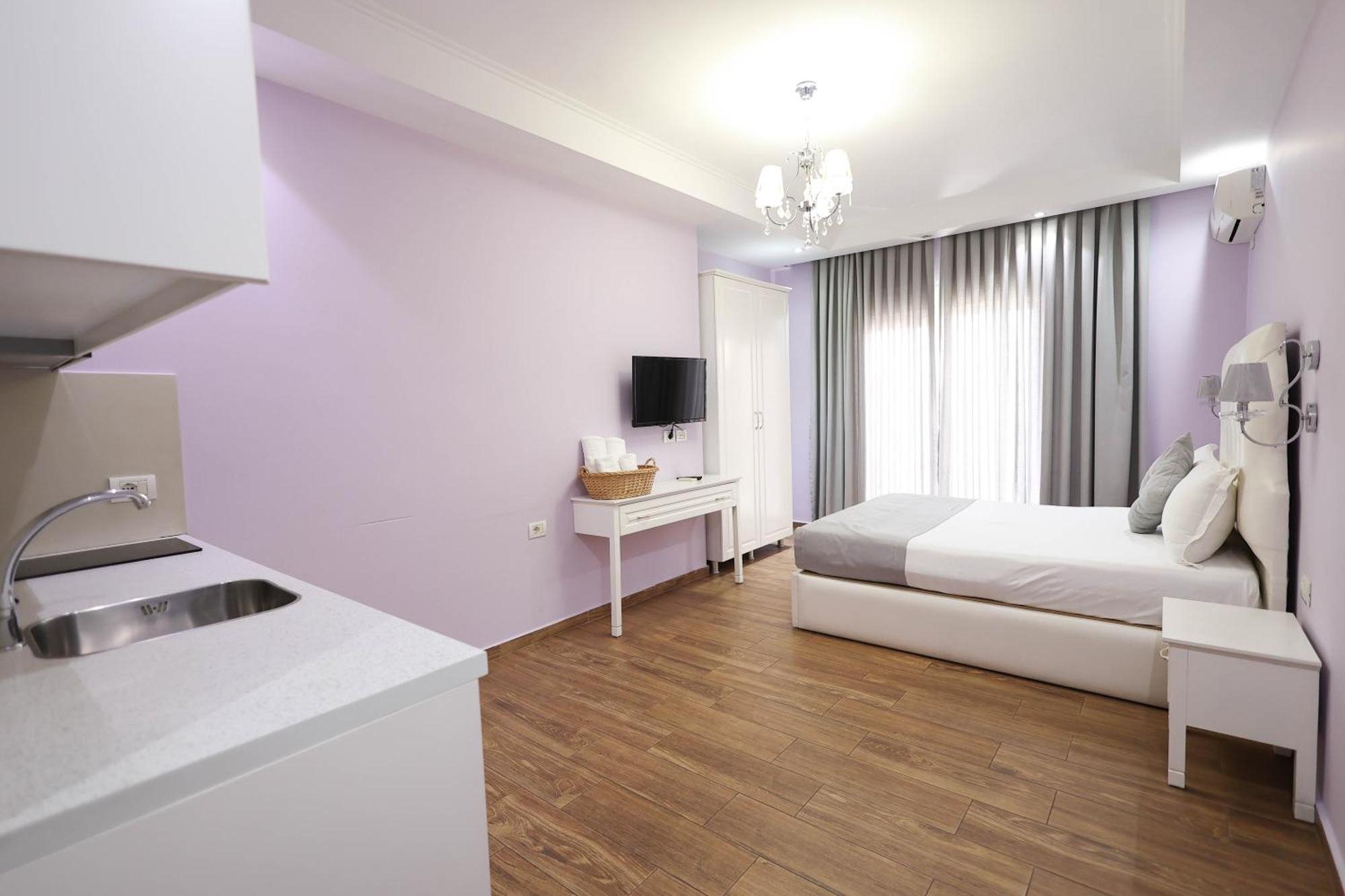 Apartments Flower Residence Sarandë Exterior foto